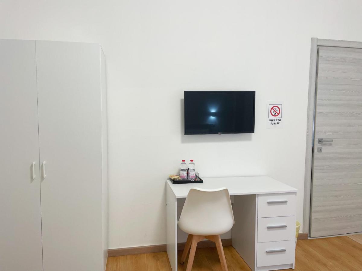 Nuovo Confortini Rooms Sunday Werona Zewnętrze zdjęcie