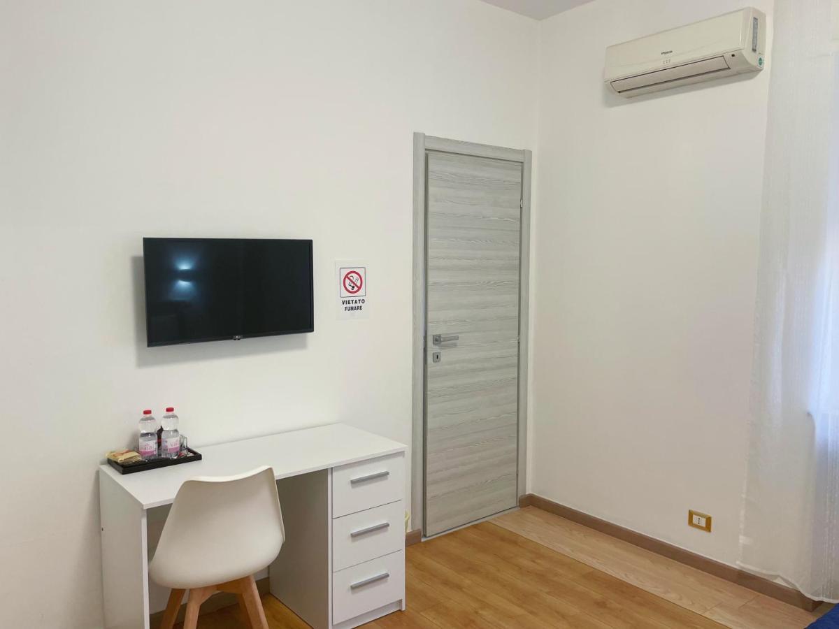 Nuovo Confortini Rooms Sunday Werona Zewnętrze zdjęcie
