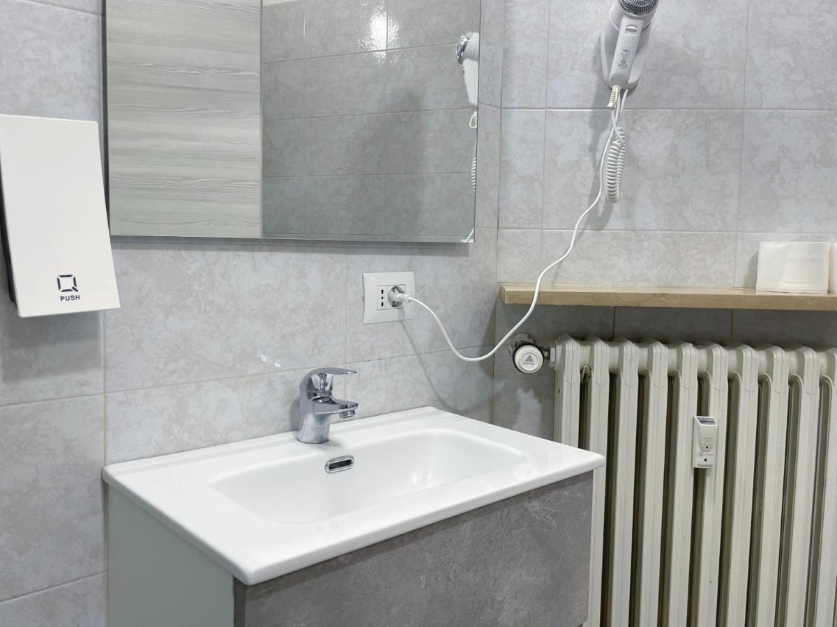Nuovo Confortini Rooms Sunday Werona Zewnętrze zdjęcie